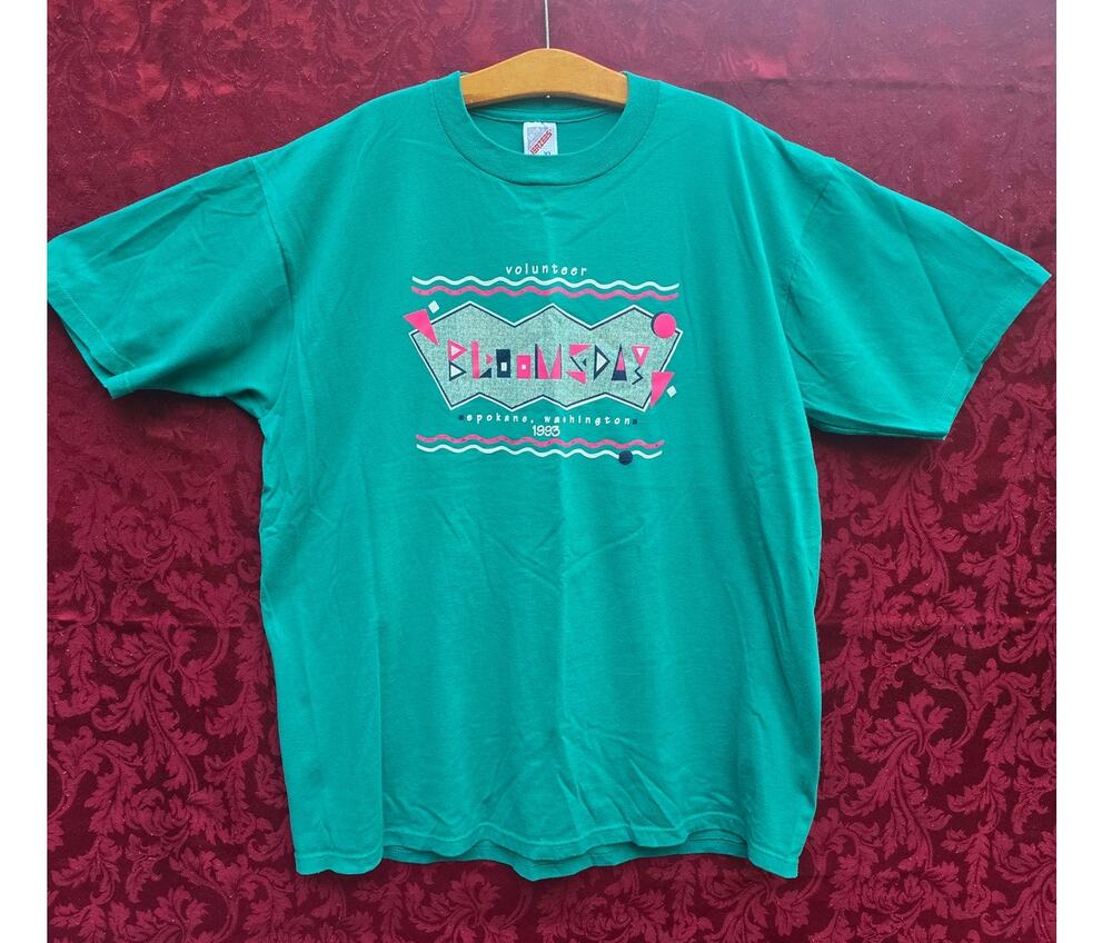 Vintage 1993 Bloomsday Volunteer T Shirt Jerzees 50/50 XL Spokane WA Neon